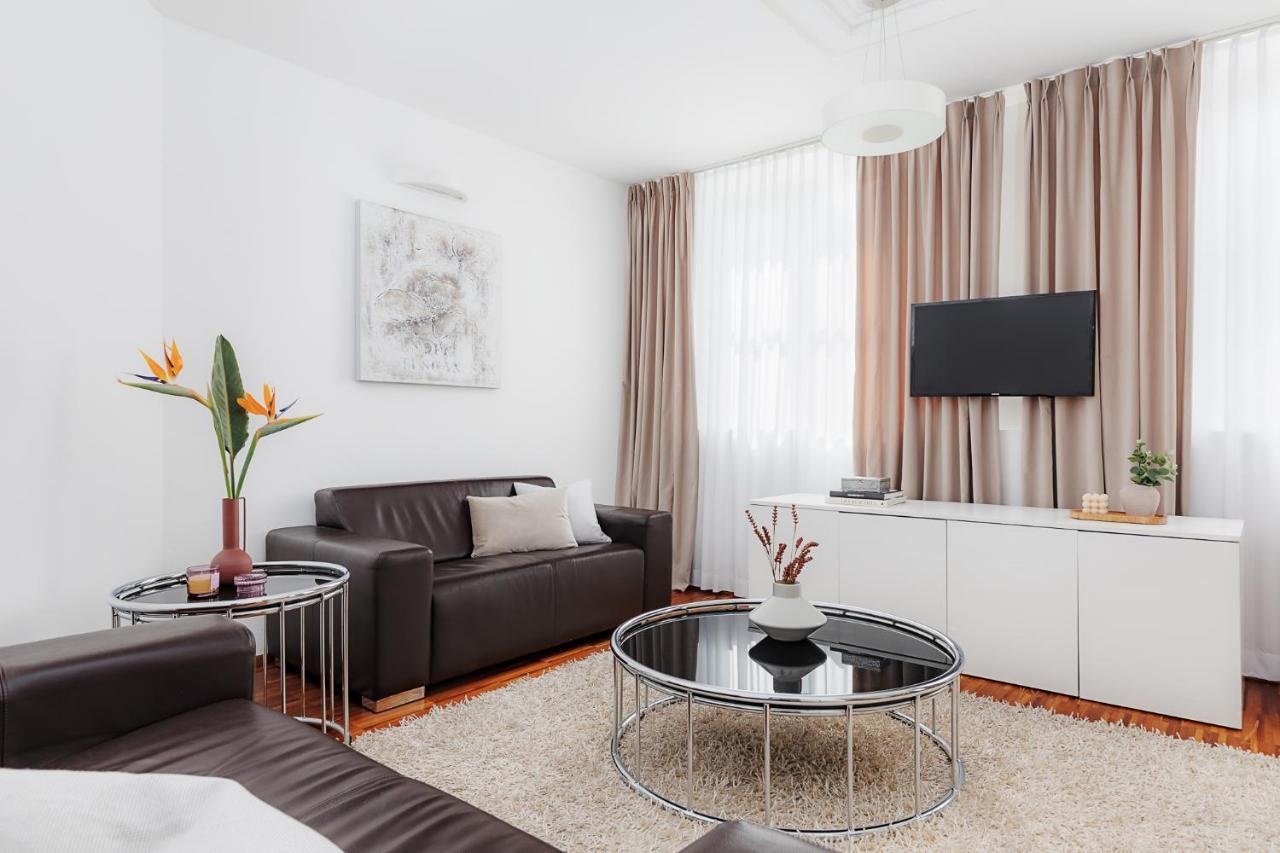Visionapartments Marc-aurel-strasse - Contactless Check-in Appartement *